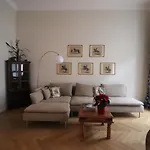 Wohnung mit Balkon beim Schloss Belvedere